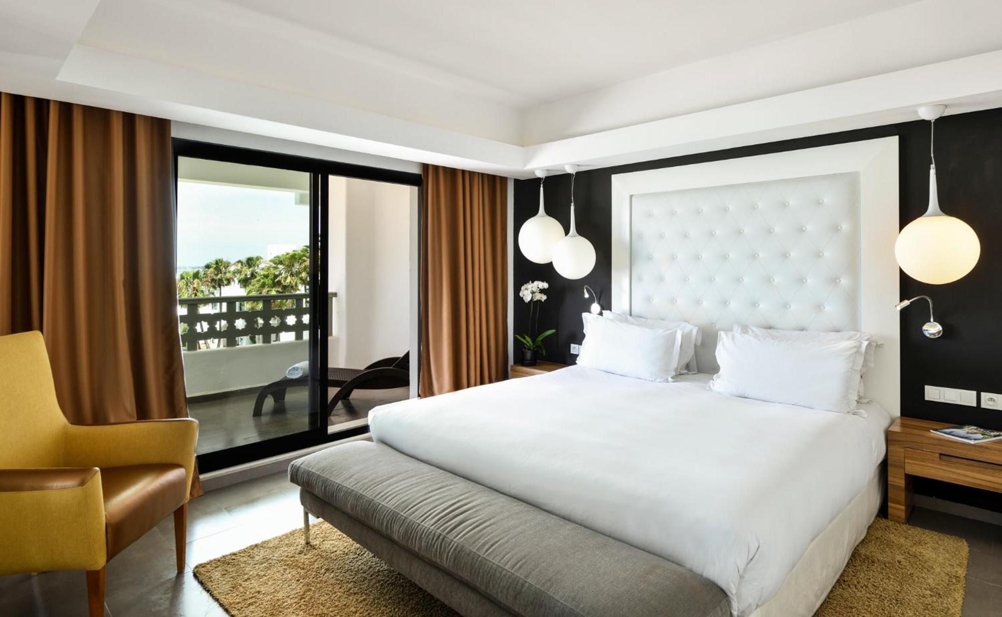 Pullman Mazagan Royal Golf & Spa Džadída Exteriér fotografie A bedroom at the hotel